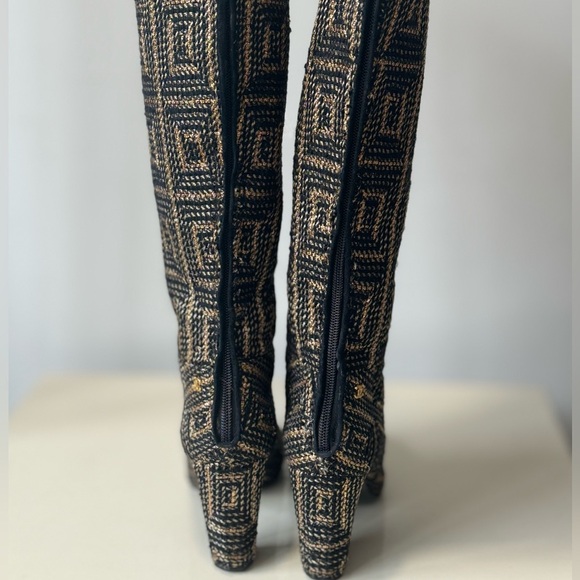 CHANEL Runway Byzantine Tweed Gold Cage High Boots 37 Pre fall 2012 - Picture 5 of 14